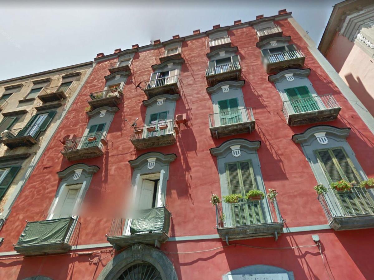 B&B Bonnes Suites Napoli Ngoại thất bức ảnh